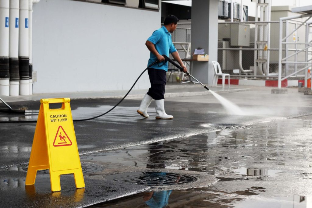 commercial pressure washing