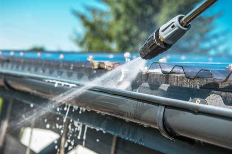 gutter cleaning brisbane