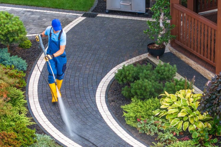 Best Driveway Cleaning in Brisbane